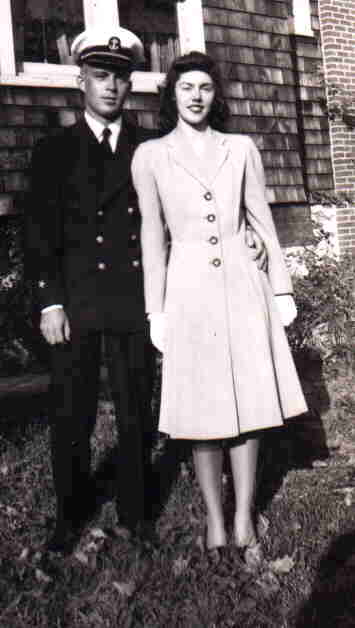 John & Margaret Oct 31, 1943A.jpg (17562 bytes)